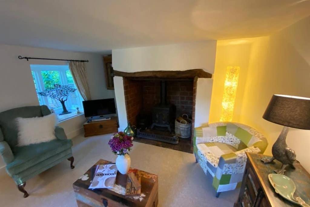 Rose Cottage Rowland's Castle Extérieur photo