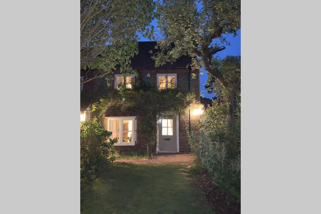 Rose Cottage Rowland's Castle Extérieur photo